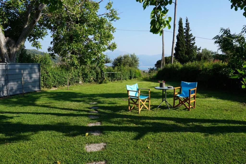 Ατθισ Cozy Cottage Argyra Eksteriør billede